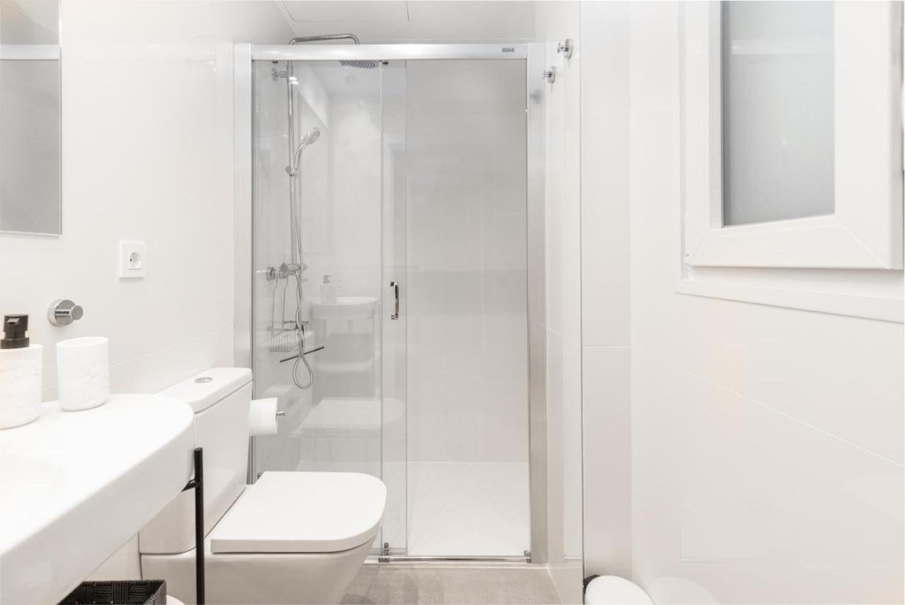 Santa Marina Apartamentuak Zarautz Extérieur photo